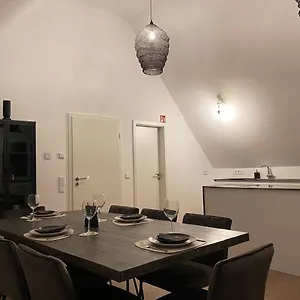 Oasis: Close To Munich - 4 Bedrooms - Kitchen Dachau